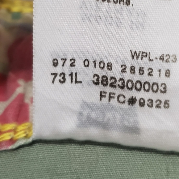 Y2K Levi’s Bermuda Length Shorts Twill Size 10 Mid Rise Jorts Soft Grunge - Picture 12 of 13